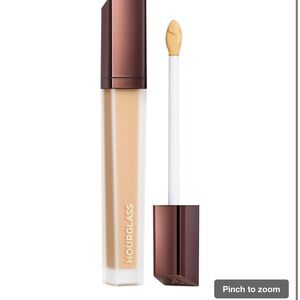 Hourglass Concealer in Fawn